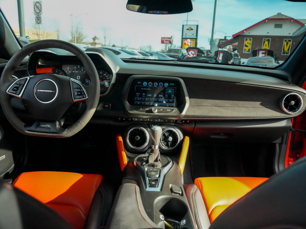 Used 2018 Chevrolet Camaro SS w/ Hot Wheels Edition image 27