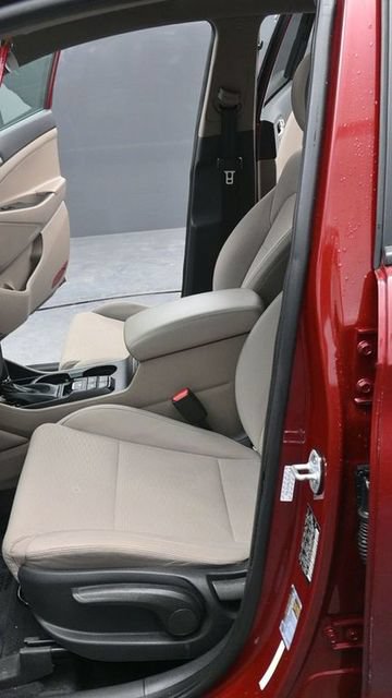 Used 2020 Hyundai Tucson SE AWD/4WD image 14