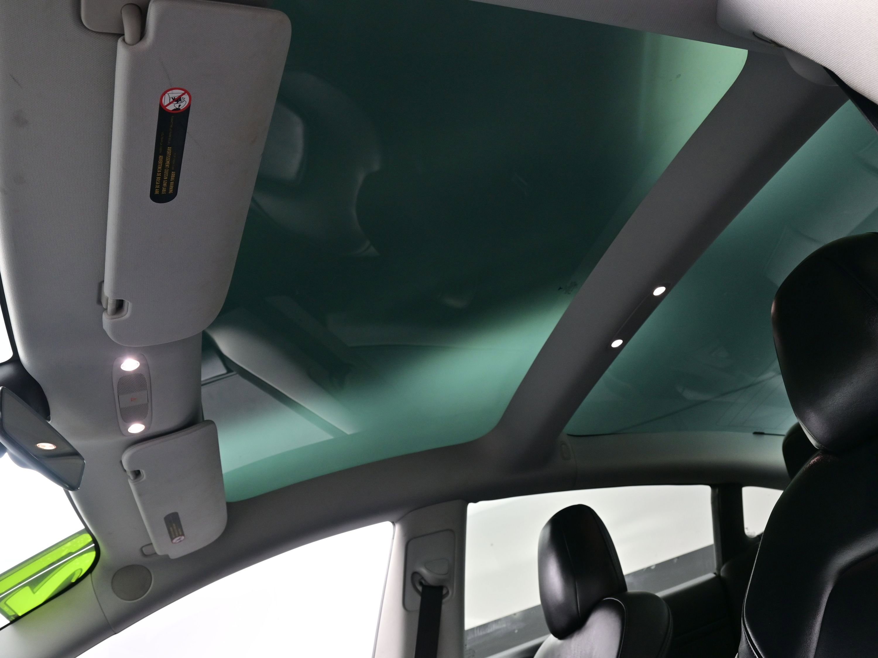 Used 2021 Tesla Model 3 Standard Range Plus image 16