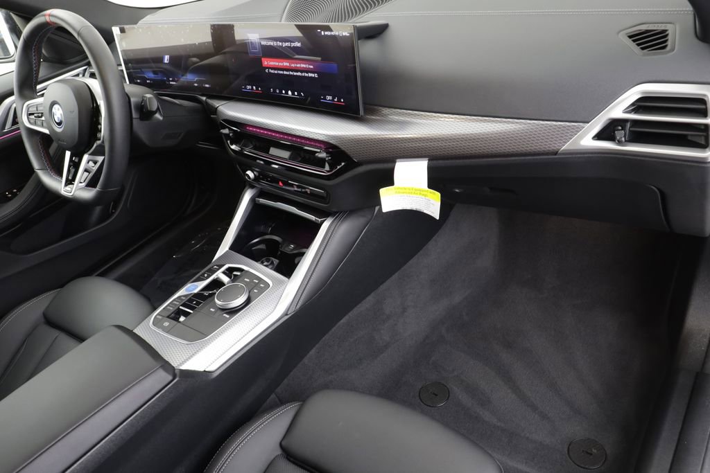 Certified 2025 BMW i4 M50 image 22