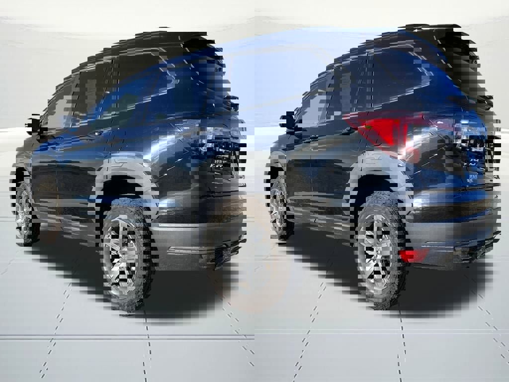 Used 2022 Honda Pilot TrailSport image 3