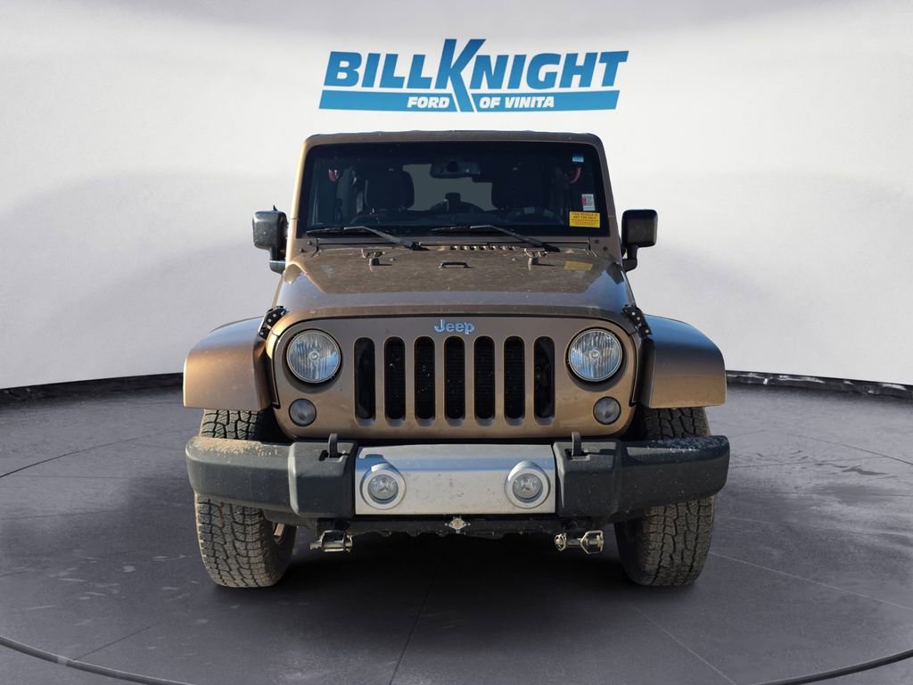 Used 2015 Jeep Wrangler Unlimited Sahara w/ Connectivity Group image 8