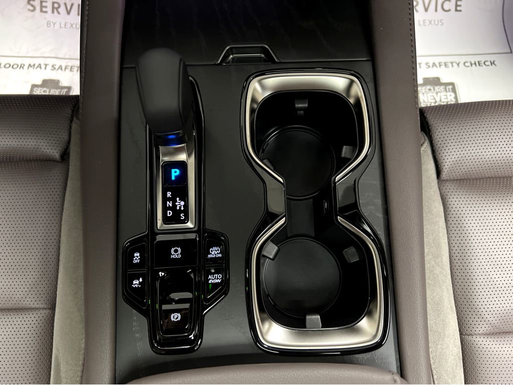 New 2026 Lexus RX 450h 450h+ Luxury image 32