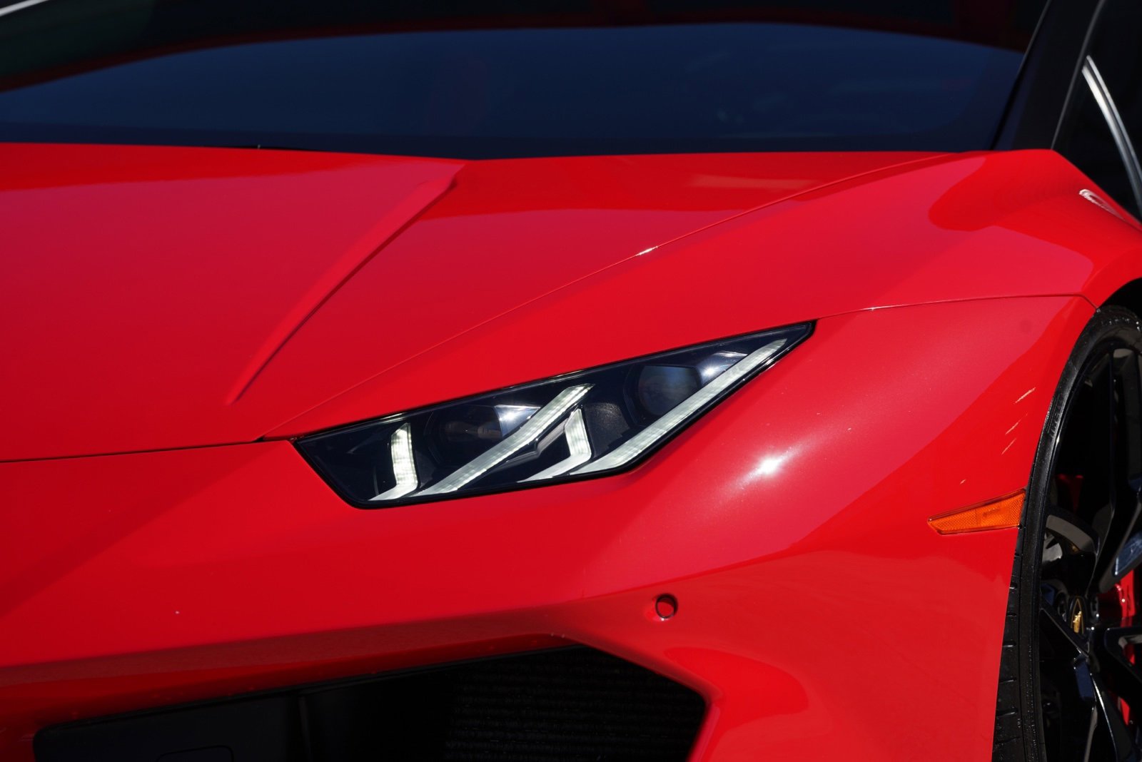 Used 2019 Lamborghini Huracan LP 580-2 image 13