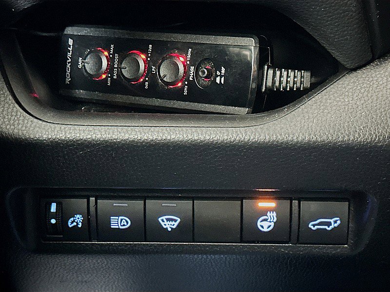 Used 2020 Toyota RAV4 XLE w/ Convenience Package image 10