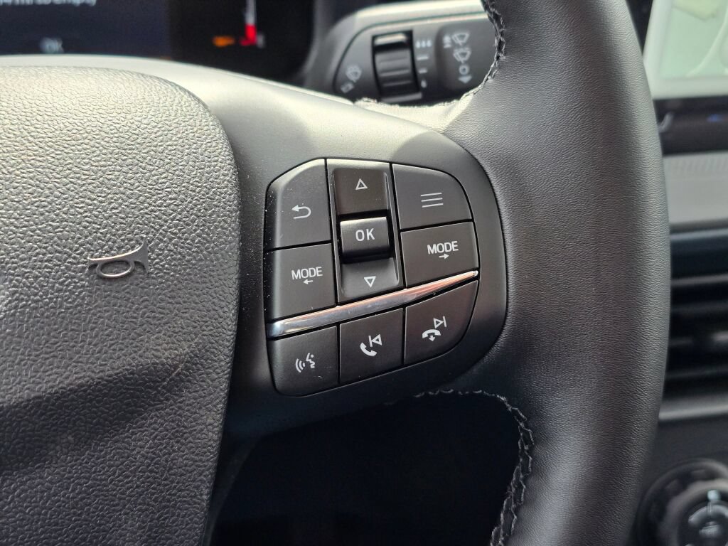 New 2026 Ford Maverick Lariat w/ Black Appearance Package AWD/4WD image 19