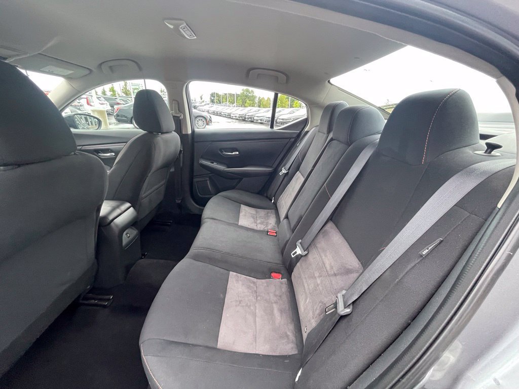 Used 2022 Nissan Sentra SR w/ Midnight Edition FWD image 22