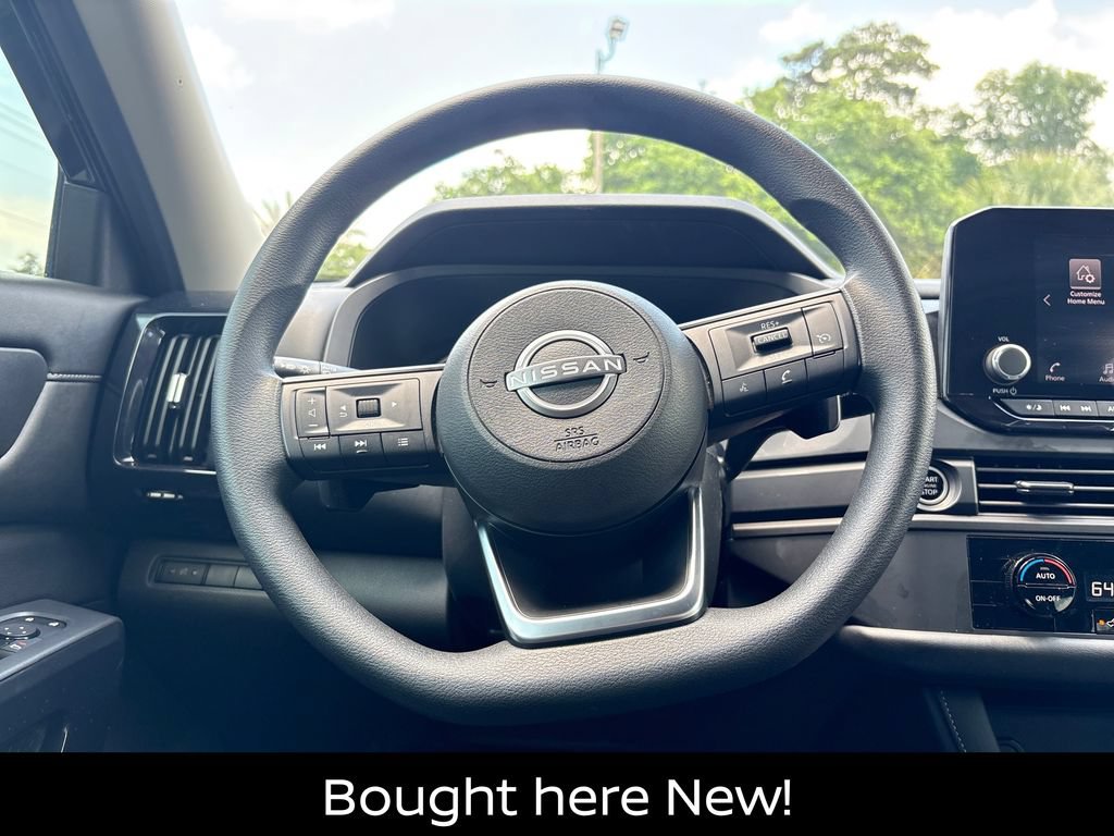 Used 2024 Nissan Pathfinder S AWD/4WD image 15