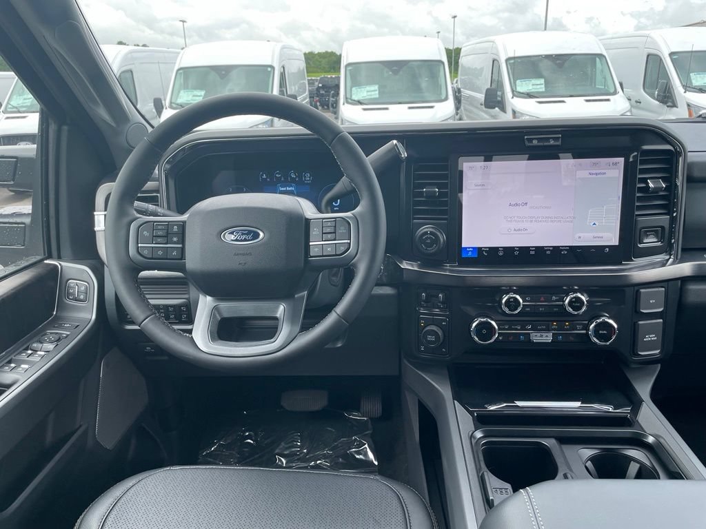 New 2026 Ford F350 Lariat w/ Black Appearance Package AWD/4WD image 15