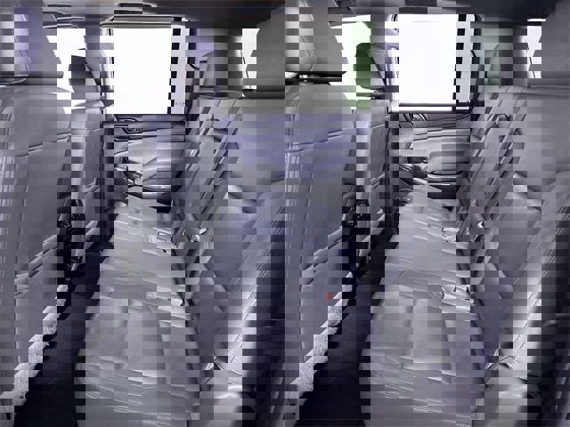 Used 2019 Chevrolet Suburban LT image 26