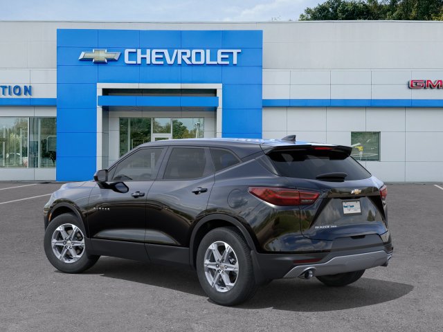 New 2026 Chevrolet Blazer LT w/ LPO, Floor Liner Package AWD/4WD image 3