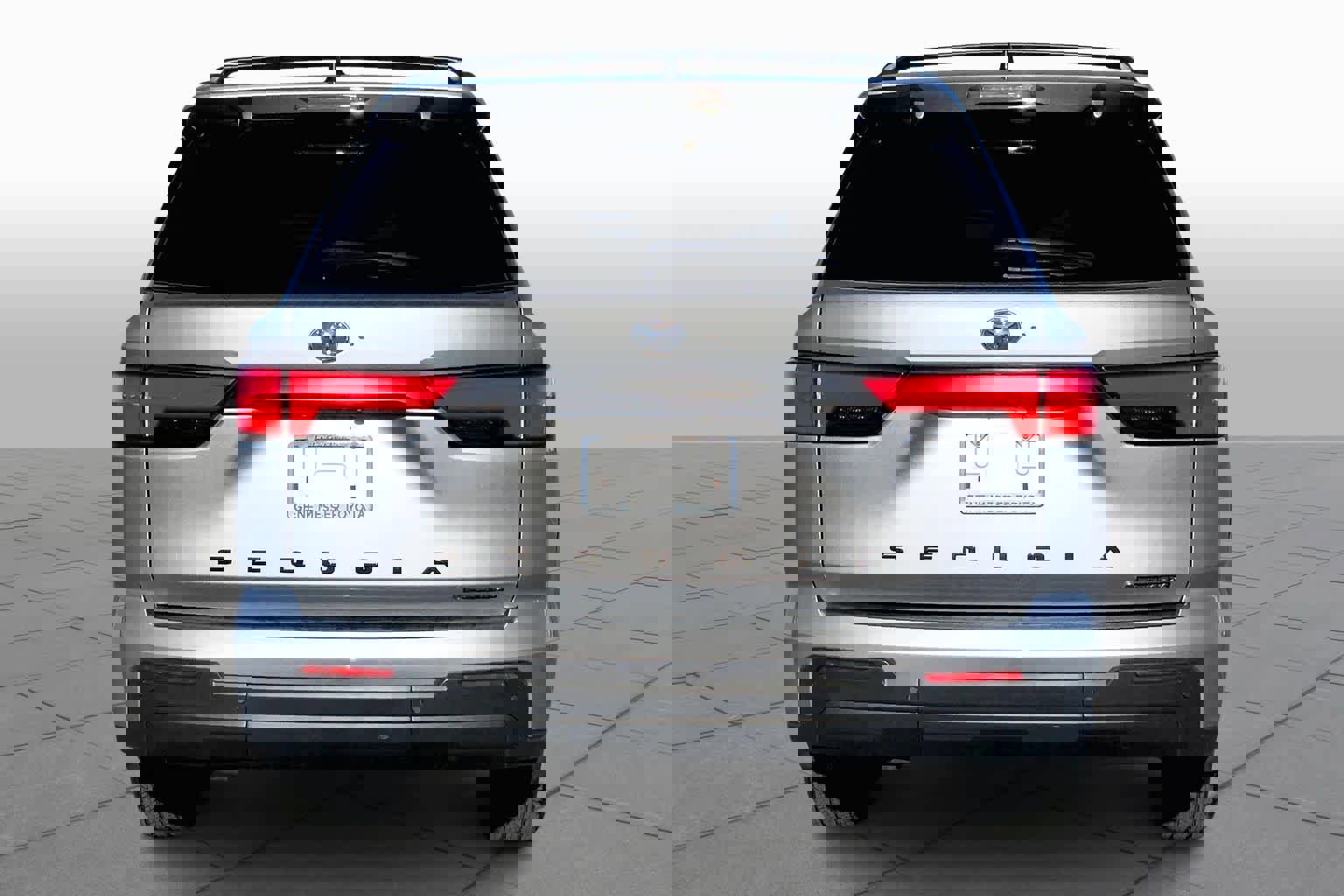 Used 2025 Toyota Sequoia SR5 w/ SR5 Premium Package image 5