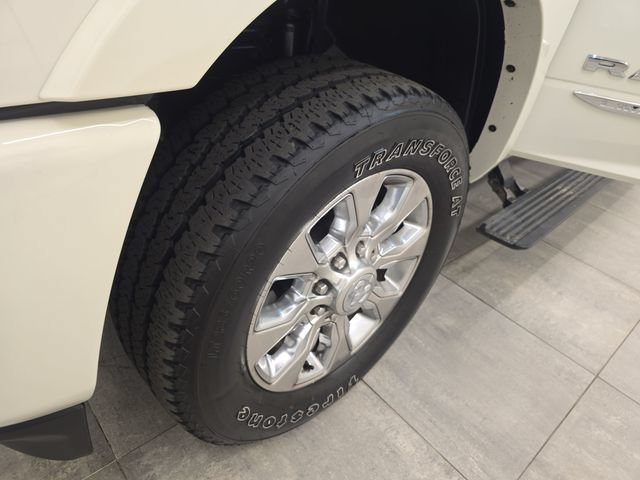 Used 2024 RAM 2500 Limited AWD/4WD image 42