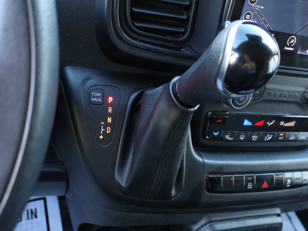Used 2024 RAM ProMaster 2500 w/ Premium Convenience Group FWD image 23