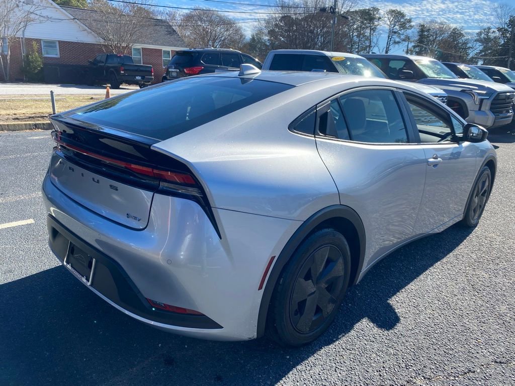 Used 2024 Toyota Prius LE image 16