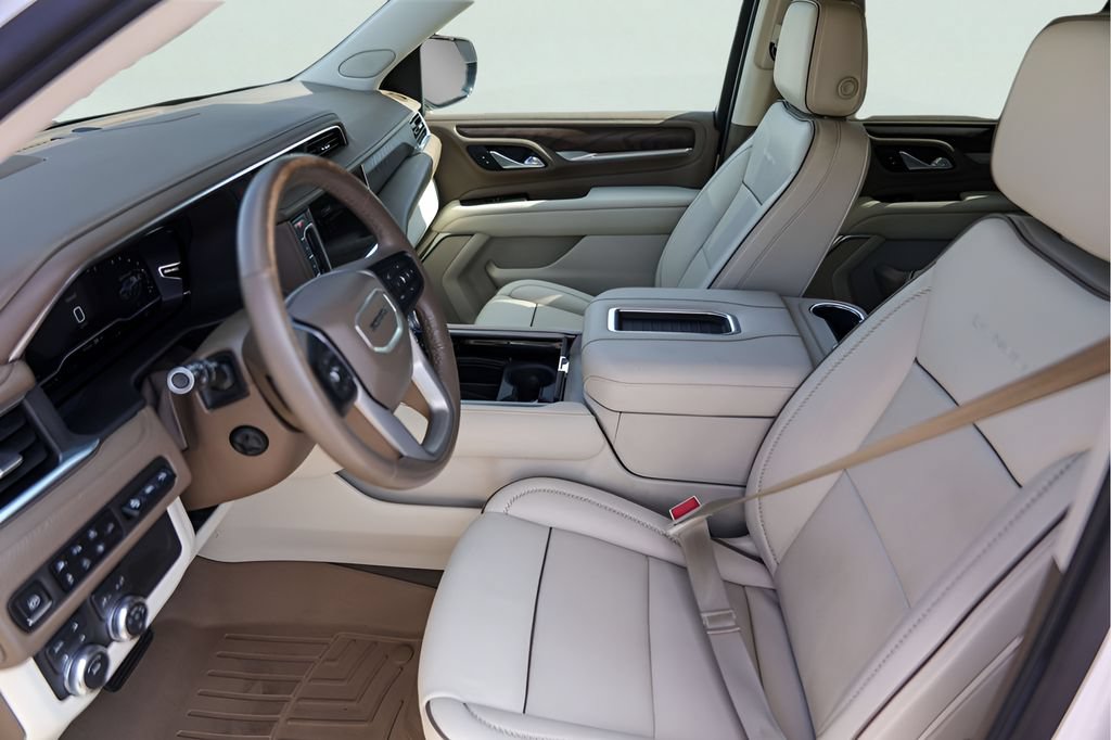 Used 2022 GMC Yukon Denali AWD/4WD image 12