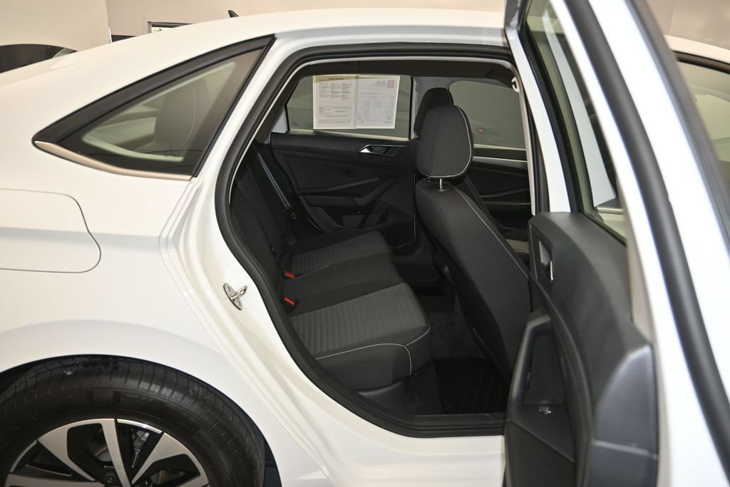 Used 2026 Volkswagen Jetta S FWD image 25