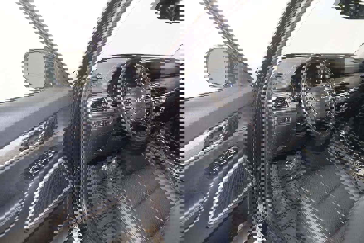 Used 2022 Kia Telluride EX w/ Towing Package image 48