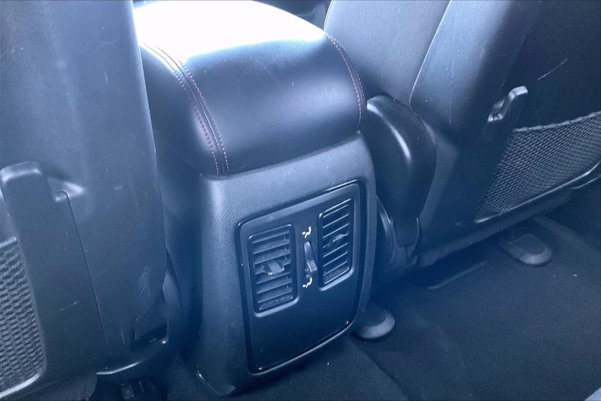 Used 2023 Dodge Durango GT AWD/4WD image 33
