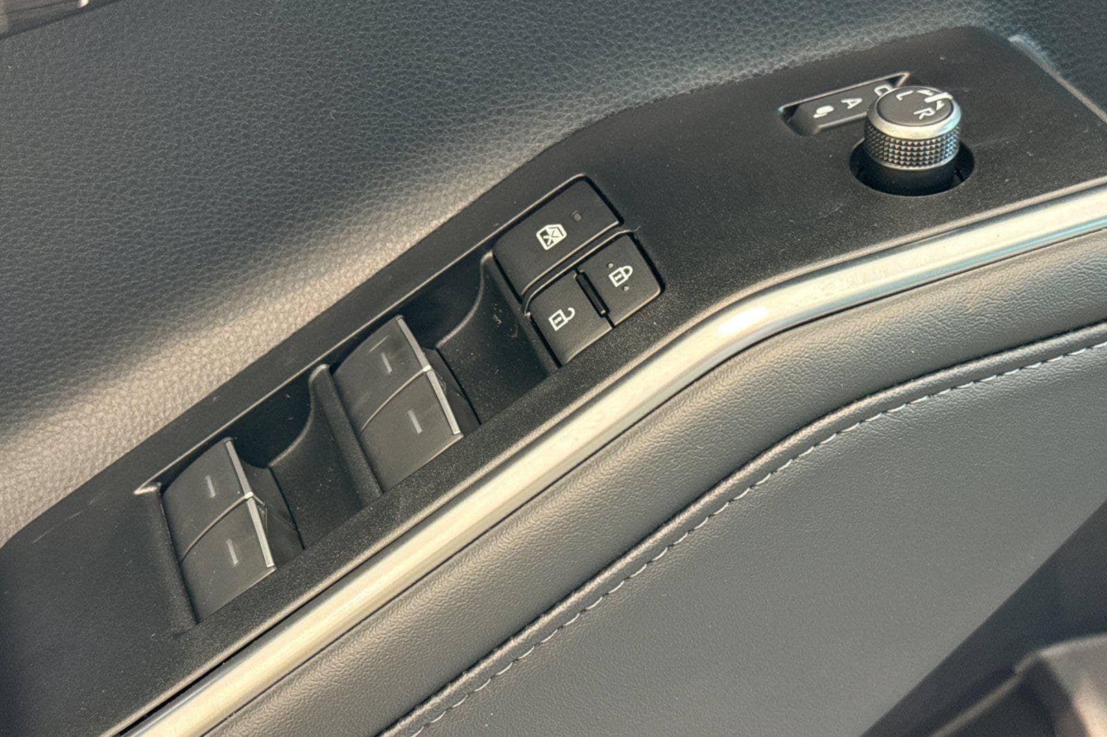 New 2026 Toyota Highlander Limited AWD/4WD image 11