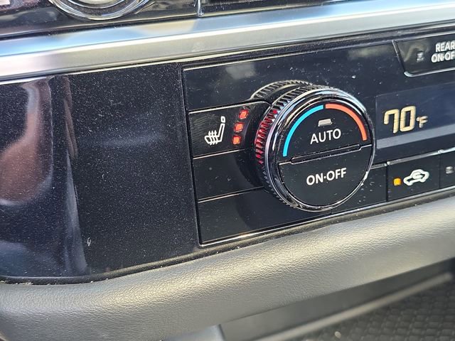 Certified 2024 Nissan Pathfinder SV w/ SV Premium Package image 32