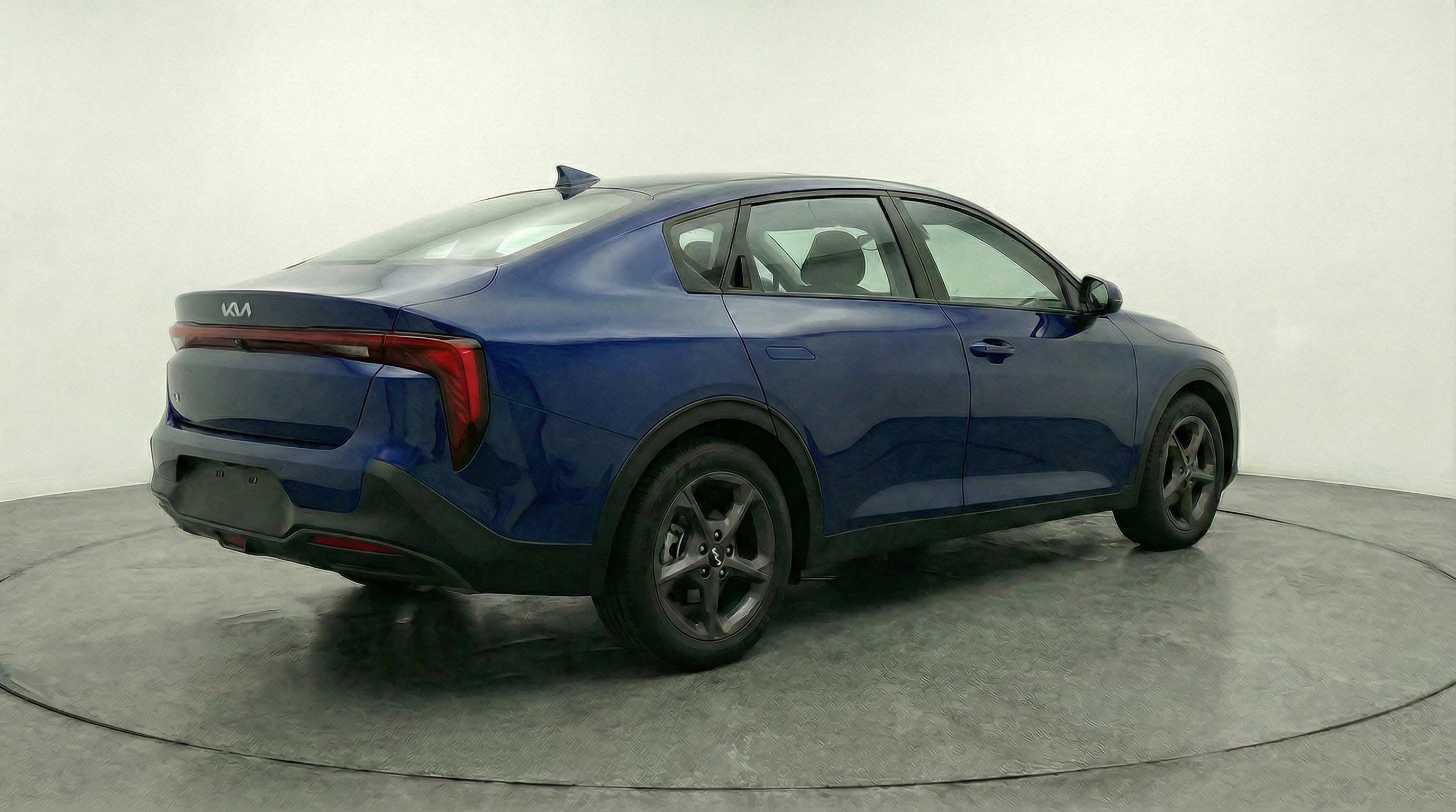 Used 2025 Kia K4 LXS image 9