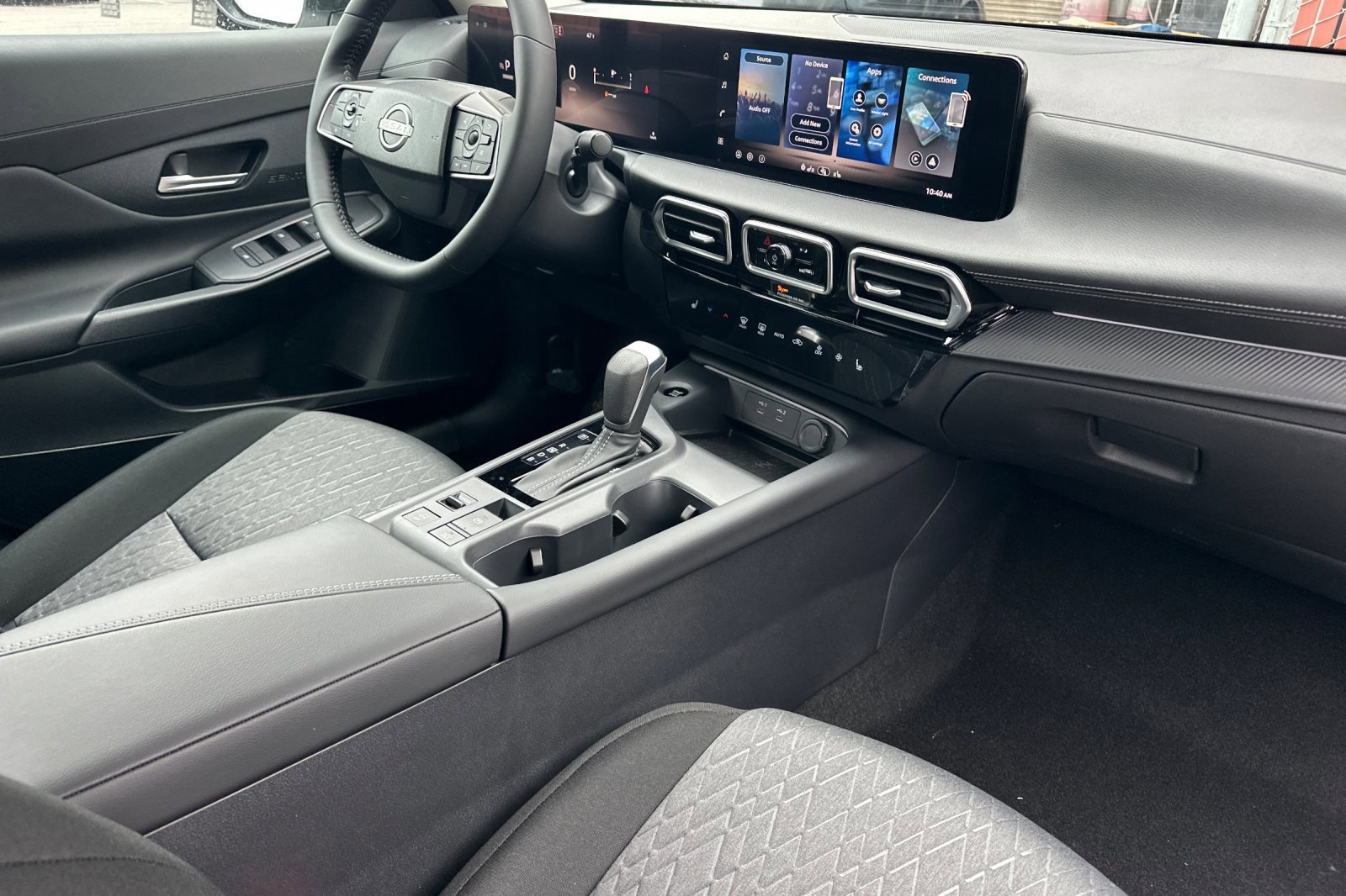 New 2026 Nissan Sentra SV w/ SV Convenience Package FWD image 15