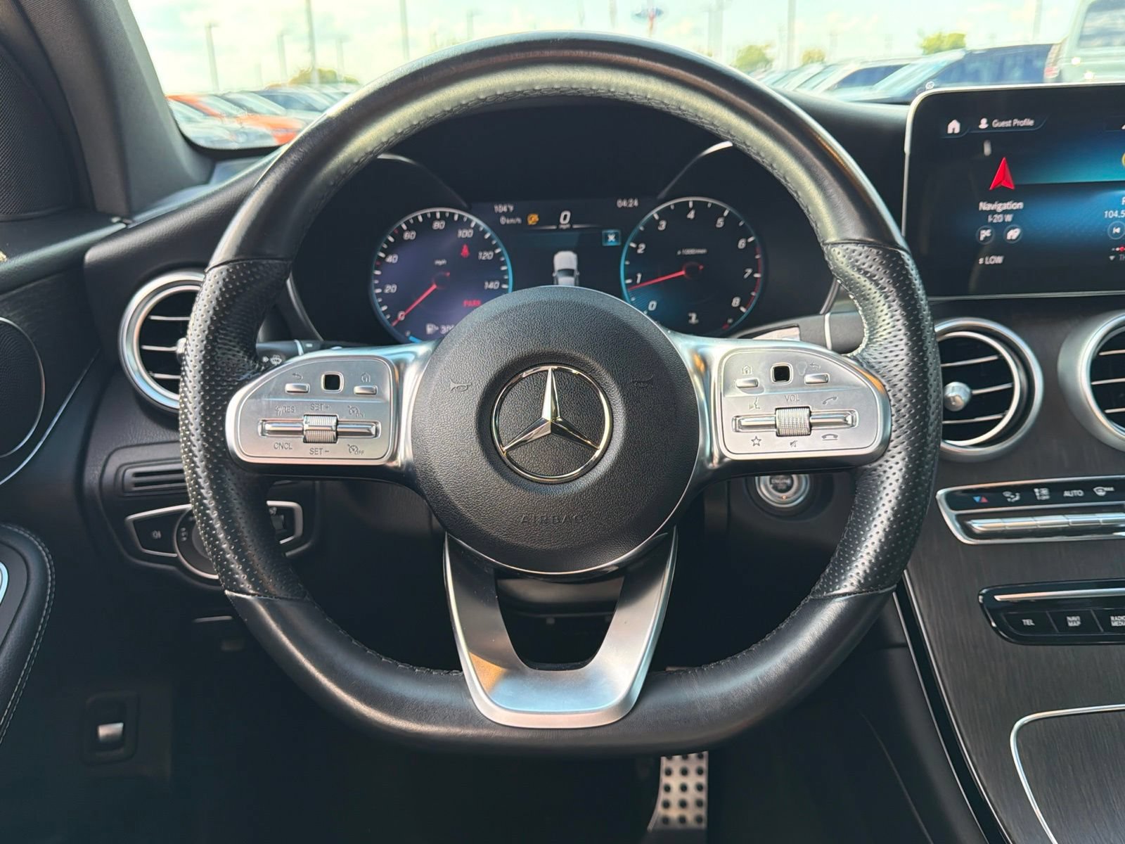 Used 2022 Mercedes-Benz GLC 300 image 21