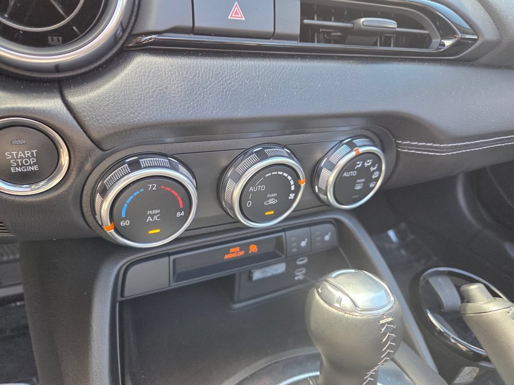 Certified 2025 MAZDA MX-5 Miata Grand Touring RWD image 26