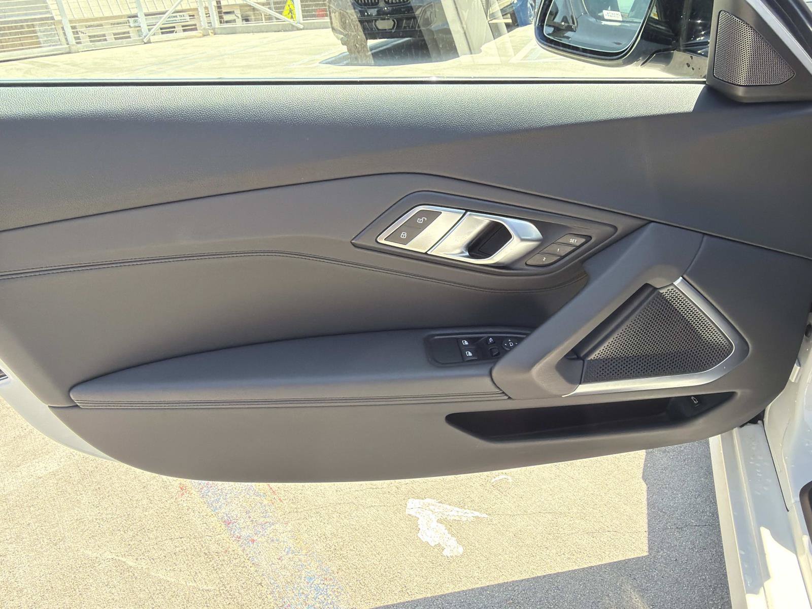 Used 2021 BMW Z4 sDrive30i w/ M Sport Package RWD image 8