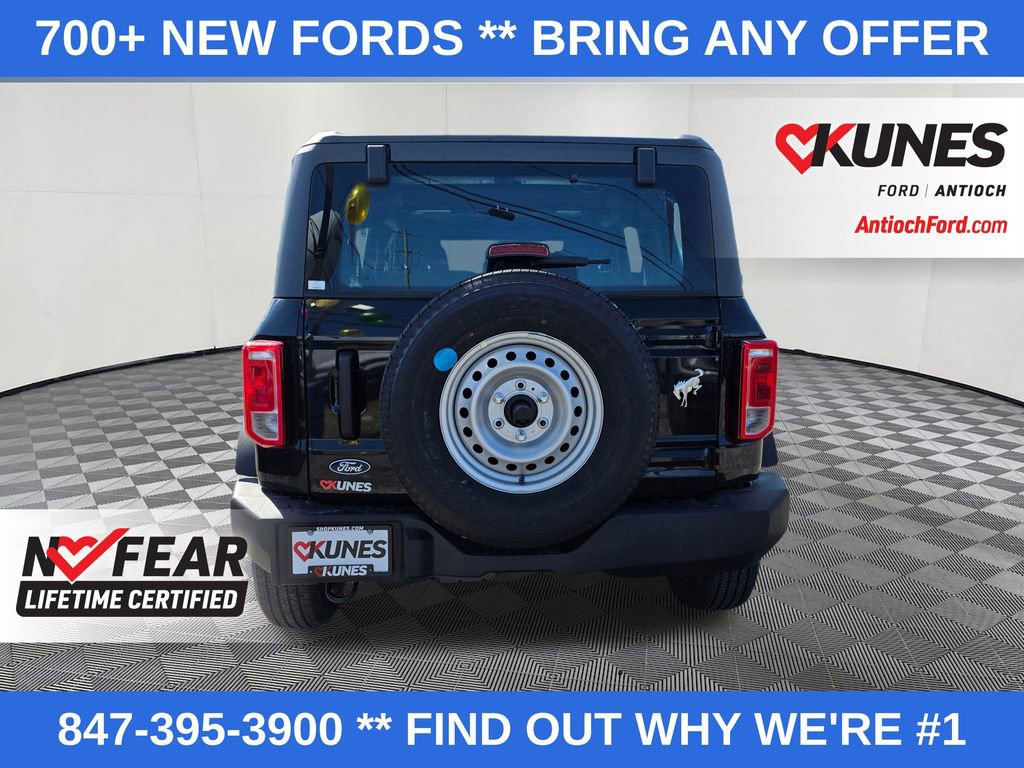 New 2026 Ford Bronco Base image 7