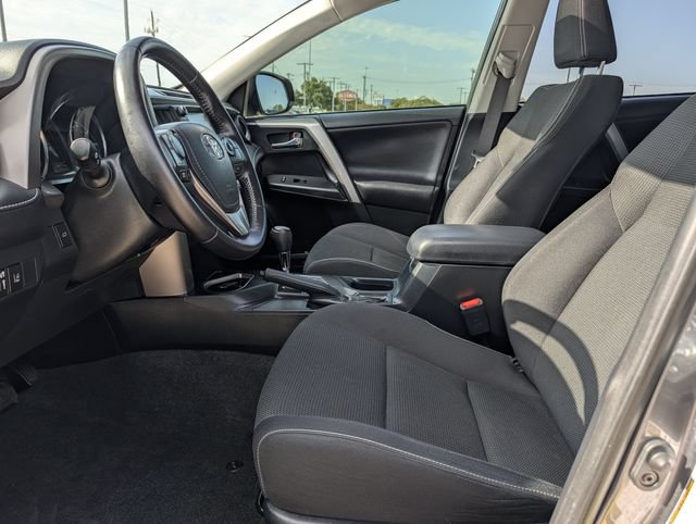 Used 2016 Toyota RAV4 XLE w/ Convenience Package FWD image 24