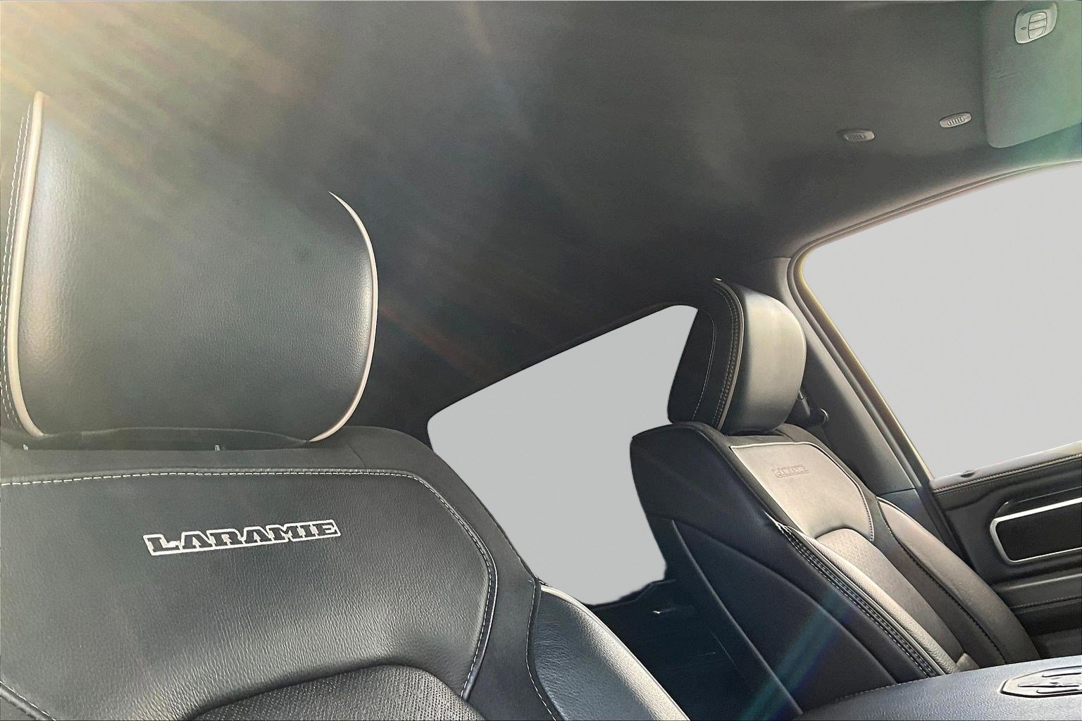 Used 2020 RAM 1500 Laramie w/ Sport Appearance Package image 28