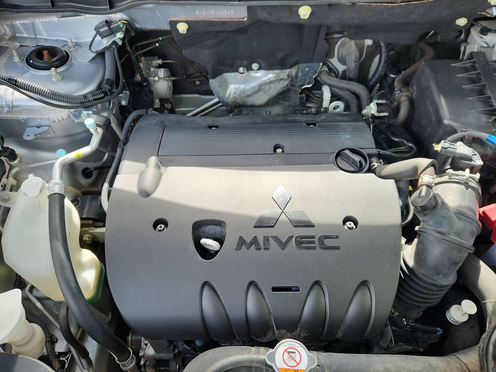Used 2017 Mitsubishi Outlander Sport ES AWD/4WD image 17