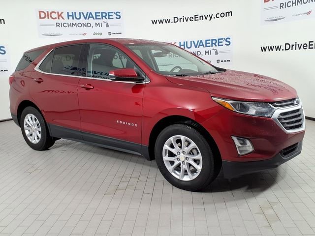 Used 2019 Chevrolet Equinox LT w/ Driver Convenience Package FWD image 3