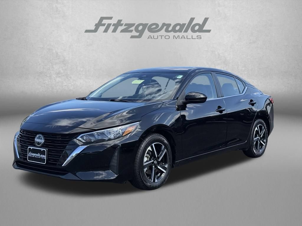Used 2025 Nissan Sentra SV FWD image 3