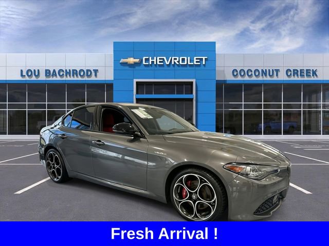 Used 2022 Alfa Romeo Giulia Veloce image 2