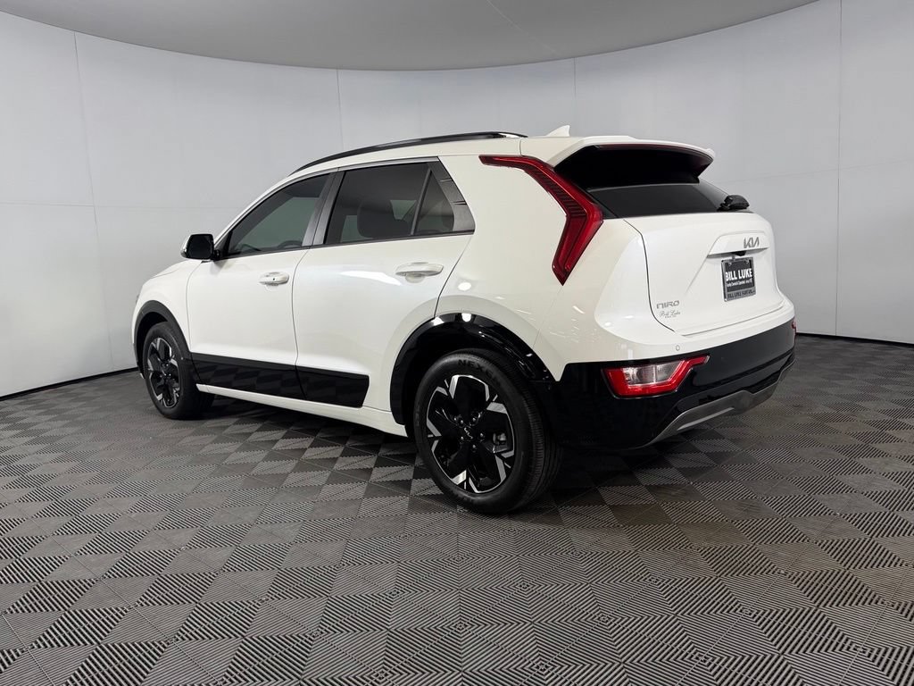 Used 2023 Kia Niro Wind FWD image 10