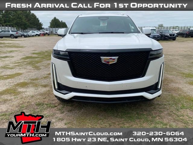 Used 2021 Cadillac Escalade ESV Sport w/ Heavy-Duty Trailer Package AWD/4WD image 3
