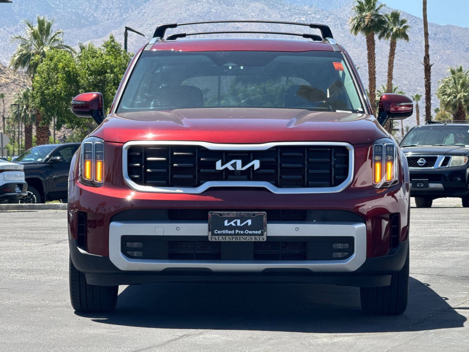 Certified 2024 Kia Telluride SX w/ Towing Package FWD image 8