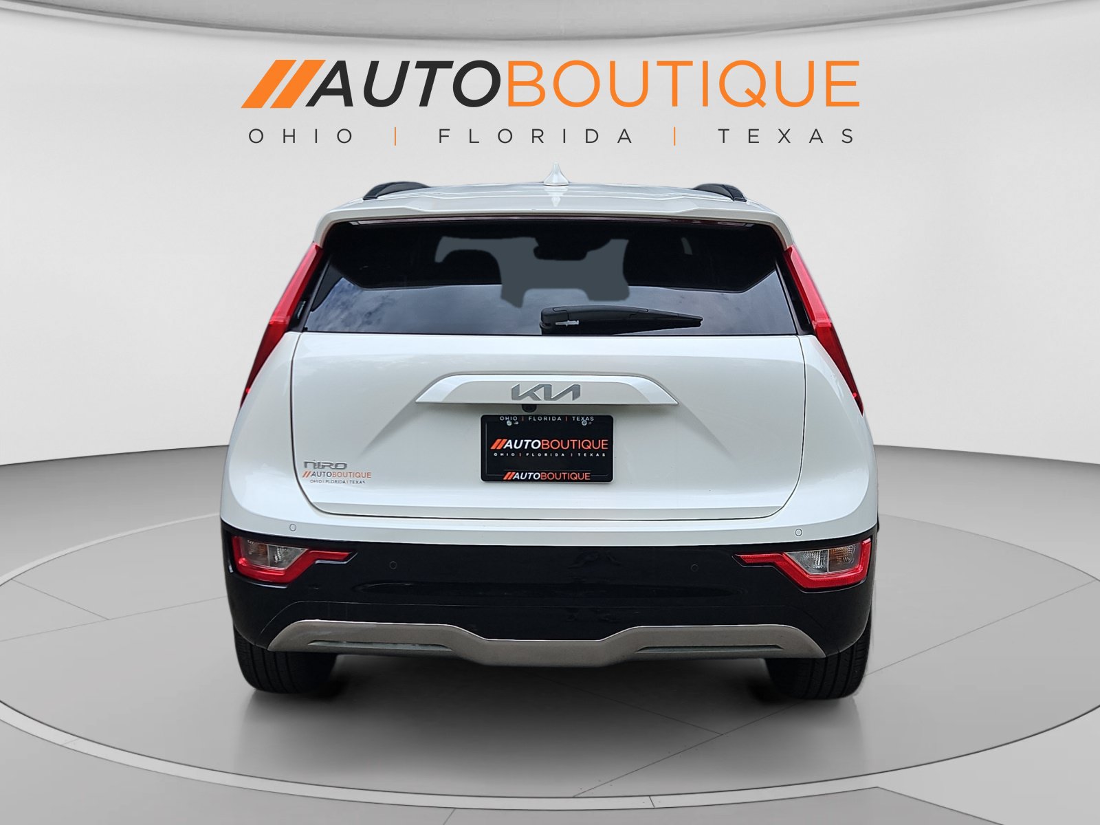 Used 2023 Kia Niro Wind w/ Wind Preserve Package FWD image 4