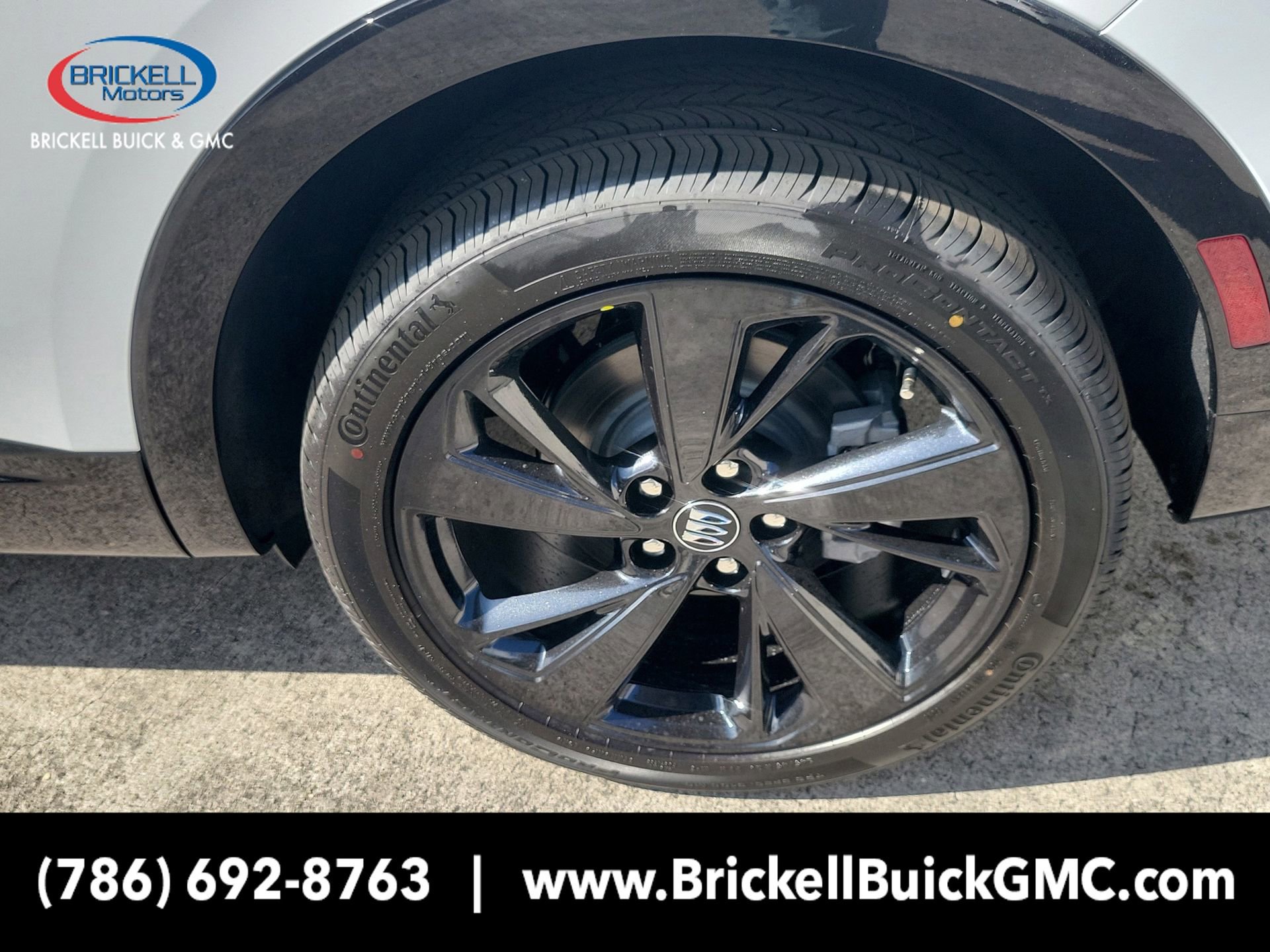 New 2026 Buick Envision Sport Touring AWD/4WD image 9