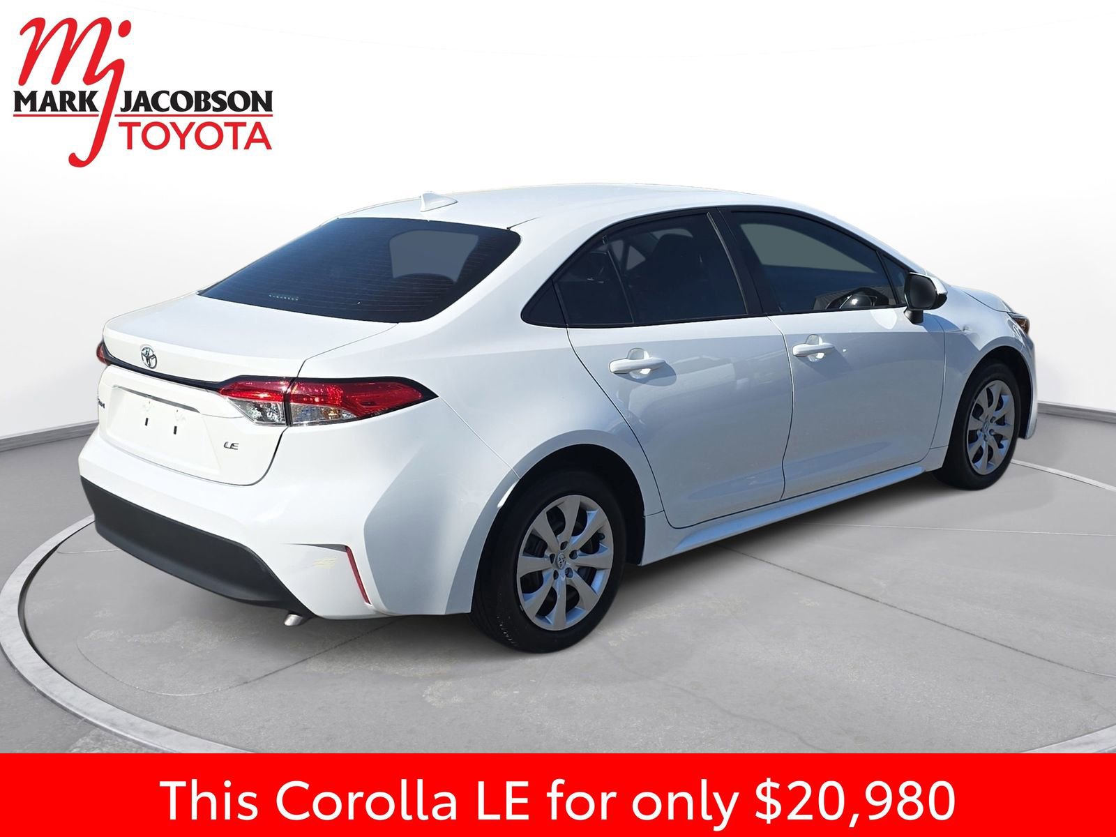 Used 2024 Toyota Corolla LE image 9