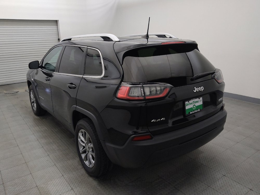 Used 2019 Jeep Cherokee Latitude Plus AWD/4WD image 5