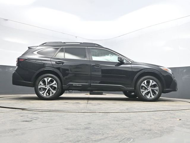 Used 2022 Subaru Outback Limited image 41