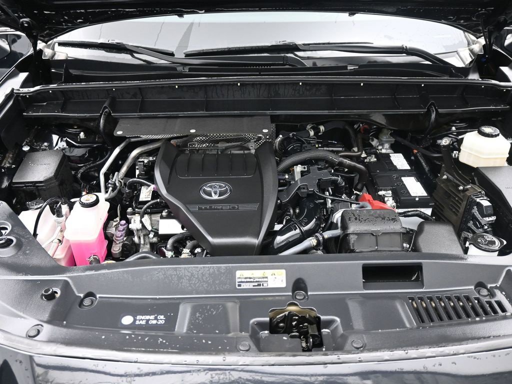 Used 2023 Toyota Highlander XLE image 20