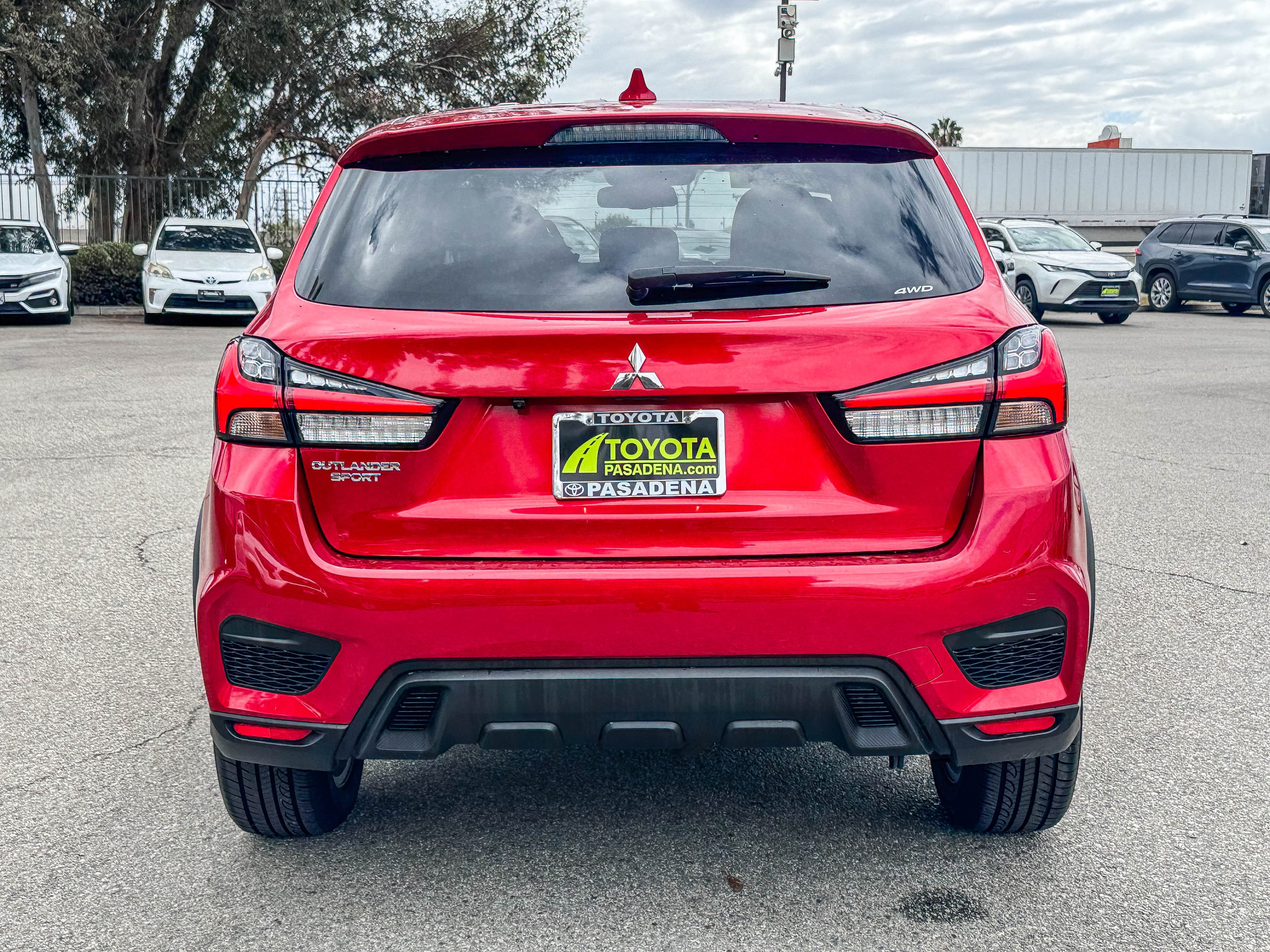 Used 2025 Mitsubishi Outlander Sport AWD image 7