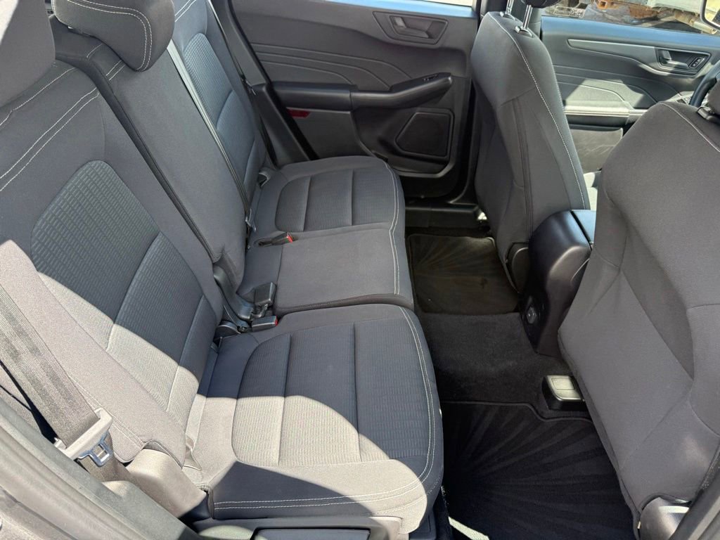 Used 2023 Ford Escape AWD image 44