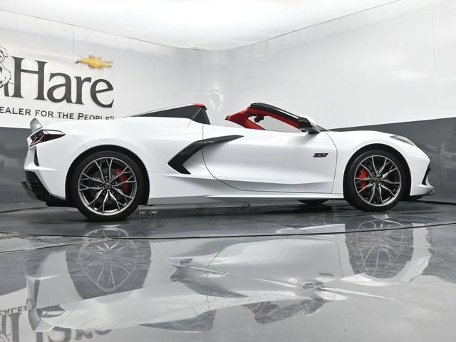 Used 2023 Chevrolet Corvette Stingray Premium Conv w/ Z51 Performance Package RWD image 52
