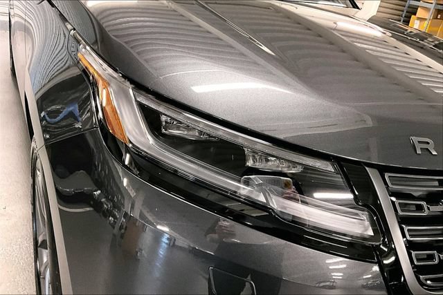 Certified 2026 Land Rover Range Rover Velar Dynamic SE AWD/4WD image 28